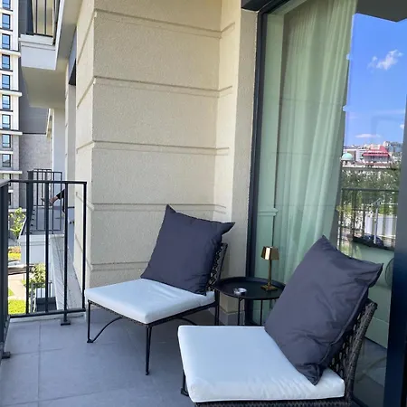 Apartment Waterfront Mama Lux